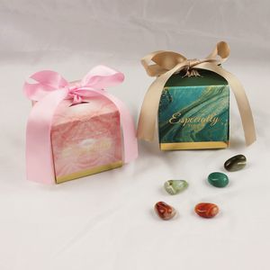 Kvadratisk godislådor med band DIY Folding Box Wedding Party Present Wrap Pink Green Blue