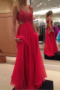 Unique Backless Lace Beaded Evening Gowns Formal Elegant V-neck 30d Chiffon Draped Prom Dress Red Long Special Occasion Women robes de bal
