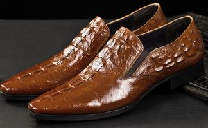 أعلى جودة الحصري الرجال اللباس أحذية تنقش جلد التمساح جلد البقر من خلال عملية مشمع الانزلاق على الأحذية موجزة