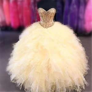 2020 Real Image Gold Lace Applique Ball Gown Quinceanera Klänningar Prom Party Kristaller Beaded Girl Pagant Sweet 16 Gäster QC1499