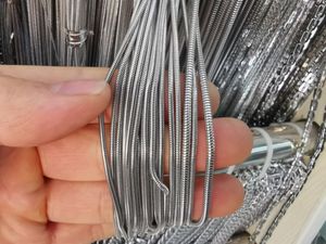 Partihandel Hot Selling 10 Meter Lot Högkvalitativ Rostfritt Stål Runda Snake Chain Smycken Resultat DIY Halsband 3.2mm Mens