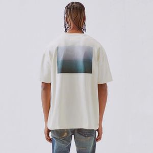 19SSフラワーフォトティーサマーTシャツ新しいクラシックショートスリーブストリートウェアカジュアルヒップホップメン女性Tシャツ