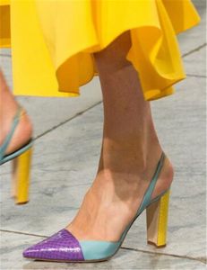 새로운 디자인 여성 패션 포인트 발가락 청크 힐 힐 혼합 색 펌프 슬립 온 핑크 퍼플 패치 워크 두꺼운 하이힐 공식 컵 드레스 슈즈