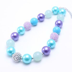 Großhandel Lila + Blaue Farbe Perlen Kind Klumpige Halskette Neueste Mode DIY Bubblegum Perlen Klobige Halskette Kinder Schmuck Für Kleinkind Mädchen