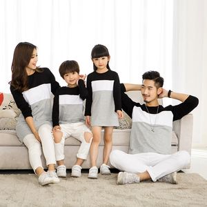 家族のマッチング衣装母娘のドレス家族2019家族服父息子Tシャツ綿パッチワークストライプ
