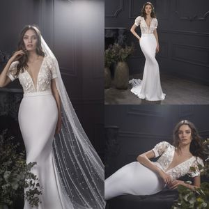 Lihi Hod Bohemian 2019 Mermaid Wedding Dresses V Neck Short Sleeve Lace Beads Beach Satin Bridal Gowns Plus Size Garden robe de mariée