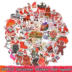 50 st Glatt julklappar Santa Claus Elk Snowman Dekaler för laptop Scrapbooking Hem Party Decorations Leksaker Gåvor för barn Tonåringar