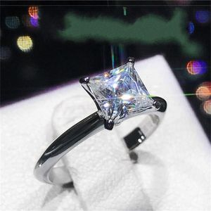 Classic Real Solid 925 Sterling Silver Ring 2ct Princess-Cut Sona Diamond Bröllop Smycken Ringar Engagemang för Kvinnor