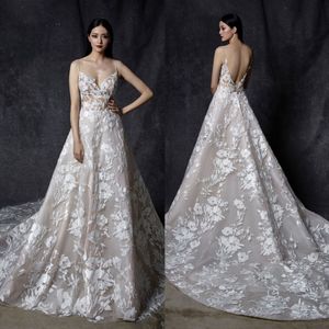 Wdzięku Koronki Backless Suknie Ślubne Spaghetti Paski V Neck Suknie Ślubne Linia Sweep Train Robe de Mariée