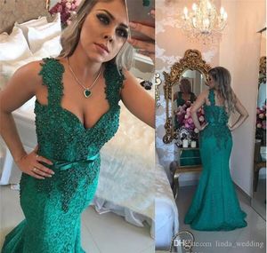 2019 Neuankömmlinge Meerjungfrau Abendkleid mit Spitzenanwendungen formelles Prom -Party -Kleid Mitte Plus Size