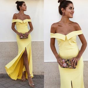 エレガントな黄色のイブニングドレス肩の前部の分割全長の水仙の長い正式なプロムのパーティーガウン安い高品質