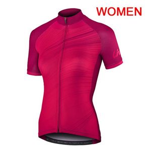 Liv Mulheres Ciclismo Jersey Respirável Verão Pro Team Manga Curta Mountain Bike Camisa Andar Bicicleta Tops Ao Ar Livre Esportes Ciclo Desgaste Y21090805