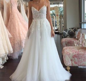 Nowe Bohemian Summer White Wedding Dress a line spaghetti paski z koronkową aplikacją kraju Garden Suknia ślubna Custom Made Plus Size