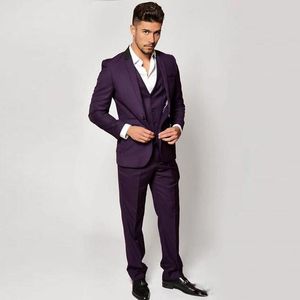 Мода фиолетовый три части мужской костюм выпускного вечера набор зубчатый лацкан две кнопки формальные смокинги на заказ (пальто+брюки) для лучших мужчин