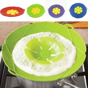 Anti Overflow Pot Cover Silicone Pot Boil Anti Spill Lid Kitchen Cookware Oven Safe Pot/Pan Lid Petal Spill Stopper Lid BH2936 TQQ