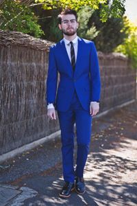 Moda Royal Blue Damat smokin Notch Yaka Groomsmen Düğün Smokin Popüler Erkekler Resmi Blazer Balo Ceket Takım Elbise (Ceket + Pantolon + Kravat) 334