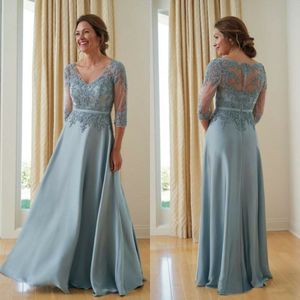 2020 A-line Wedding Guest Gown Lace Appliqued Mother Of The Bride Dress Elegant V-neck 3/4 Long Sleeve Knee-length Custom Made Mother Gown