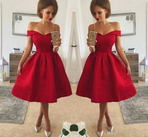 New Designer Simple Style Cheap Red Cocktail Dresses Off Shoulder Ruched Satin Knee Length A Line Prom Party Gowns Special Occasion Dresses