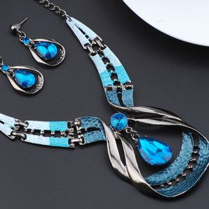 Vendita calda di Amazon 2019 set di gioielli da donna con dichiarazione all'ingrosso set di gioielli con diamanti di lusso a forma di goccia blu su misura all'ingrosso