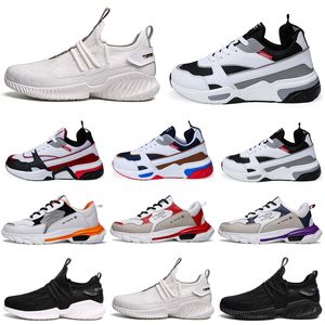 2020 Män Running Skor Svart Vit Grå Lila Platform Triple S Mens Trainer Walking Jogging Athletic Sport Sneakers 40-46