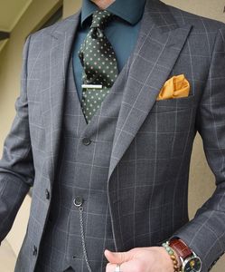Klassisk Plaid Groom Bröllop Tuxedos Mens Prombyxor Passar Formell Business Work Blazer Custom Gjorda Kläder