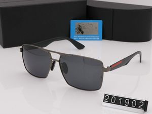 デザインブランドの古典的な偏光201902サングラスメンズドライブスクエアフレームパイロットサングメガネ男性ゴーグルUV400人気のあるサングラス