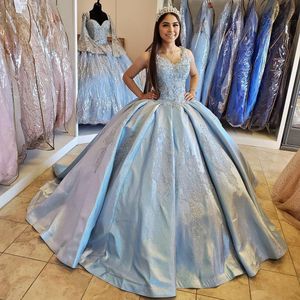 Koronkowa Seksowna Suknia Balowa Quinceanera Prom Dresses V-Neck Zroszony Satynowy Wieczór Party Sweet 16 Dress Suknie Pagewne Vestidos DE 15 Anos