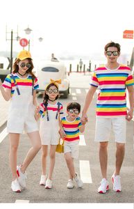 Modell: T K 5 2019 Ny ankomst Familj Matchande Outfits Sommar T-shirts Bekväma vattenmelon Röd