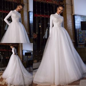 Hot Sale A Line Beaded Muslim Wedding Dresses High Neck Lace Appliqued Long Sleeves Bridal Gowns Sweep Train Tulle robes de mariée