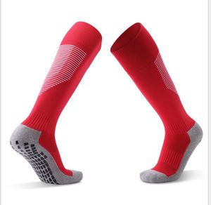 Calzini da calcio antiscivolo con erogazione di colla e fondo in asciugamano più spesso sopra le calze al ginocchio Comodi calzini sportivi traspiranti