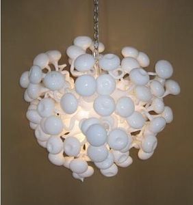 Lâmpadas modernas Creative Pingente Luz LED Bulbs Forma Cogumelo Branco Colorido Mão Soprada Murano Lustre Chandelier Iluminação