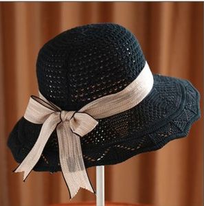chapéu da forma-jogador com grandes beirais e beirais largos é tecida com fios de algodão de alta qualidade para criar uma casual e sóis moda