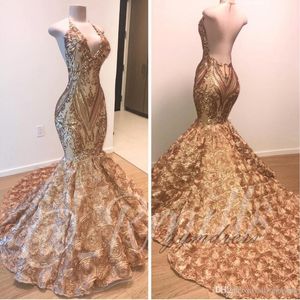 Afrikanische Gold Meerjungfrau Prom Kleider 2022 Halter V-ausschnitt 3D Blumen Schwarz Mädchen Abendkleid Lange Sweep Zug Arabisch Dubai kleider Nach Maß