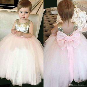 Księżniczka Kwiat Girl Sukienki na Wesela Dzieci Pagewanty Suknie Linia Koronkowa Appliqued Floor Długość First Communion Dress