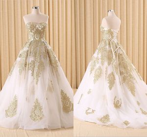 In Stock White Gold Lace Wedding Dresses Plus Size Strapless Lace-up Open Back Gold Applique Draped Bridal Gowns Robe De Mariee vestido de