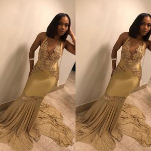 Gold Long Mermaid Prom Dresses New Sleeveless Halter Neck Sweep Strain Applique Beading Formal Evening Dress Party Gowns