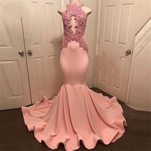 2020 New Arabic Blush Pink Mermaid Prom Dresses Halter Keyhole Appliques in pizzo senza maniche aperto indietro Plus Size Abiti da sera Abito da sera