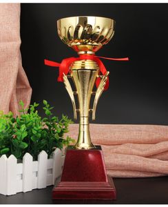 Maßgeschneiderte Tasse Metallhandwerk Geschenk Fußball Sportpokal Medaille High-End-Metallbecher galvanisieren anpassbar