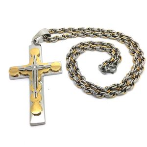 Collana personalizzata con pendente a croce in acciaio inossidabile tono argento oro Collana da polso a vite da uomo Catena da ragazzo NP55