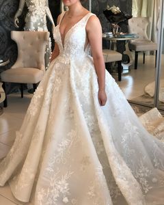 Plus Size Lace Arabic Lace Wedding Dresses Deep V Neck Backless 3D Floral Applique A Line Wedding Dress Bridal Gowns vestido de novia