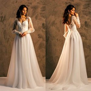 Boho A-line Wedding Dresses Sweetheart Long Sleeve Appliqued Lace Bridal Gown Elegant Ruched Backless Sweep Train Beach Robes De Mariée
