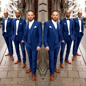 Najnowsze Projekt One Button Blue Wedding Men Suits Peak Lapel Three Pieces Business Groom Tuxedos (Kurtka + Spodnie + Kamizelka + Krawat) W1107