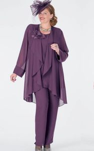 Purple Three Pieces Mother of the Bride Suits Chiffon Jewel med långärmare Jacka Formell Wearing Pants HY4026