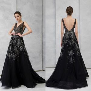 2020 Sexiga Svarta Aftonklänningar V-Hals Ärmlös Lace Appliqued Sequins Prom Chowns Sweep Train Backless Custom Gjorda Party Gown