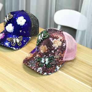 Moda lüks tasarımcı Pullarda kristal şapkalar güzel kadın beyzbol topu kapaklar yaz çiçek kelebek kapağı açık