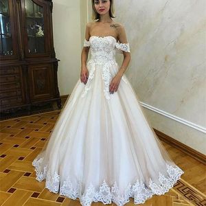2020 Novo Off the Shoulder elegante A-Line Lace apliques Tule Vestidos de casamento namorada 2019 celebridade Vestido de noiva vestidos de noiva