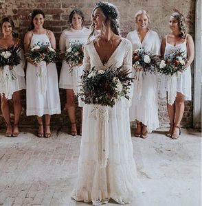 2019 Nowe Czeski Suknie Ślubne V Neck Z Długim Rękawem Koronki Sweep Pociąg Plaża Boho Garden Country Suknie ślubne Robe de Mariée Plus Size