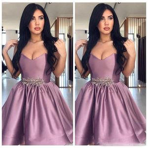 Sweetheart A-Line Prom Dresses 2019 Short Mini Formal Homecoming Dresses Beaded Pleated Ruched Special Occasion Party Gowns