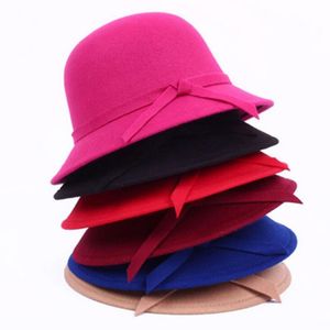 冬の女性のソリッドウールはクローシュの帽子2019新しいFedorasヴィンテージ西部のバケツの帽子6色の暖かい女性のボウラー帽子