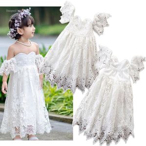 INS quente do bebê vestidos da menina um ombro roupas de grife de vestidos oco rendas casamento florista caçoa meninas irritar floral prom vestido de princesa